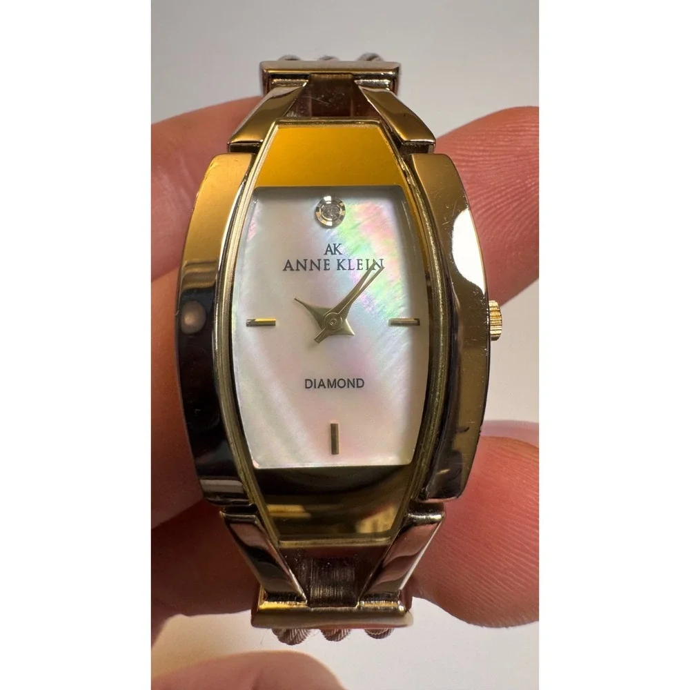Anne‎ Klein Diamond Mother of Pearl Womens Watch Gold Tone Cable Bracelet